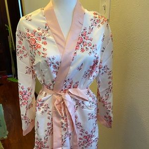 Morgan Lane robe